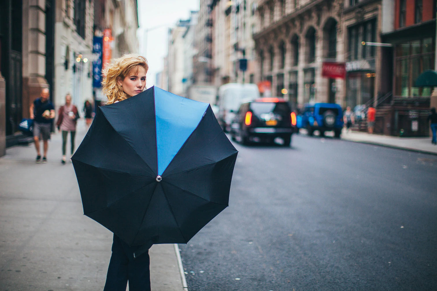 Davek Solo Umbrella | High Quality Umbrella | Wind Resistant Umbrella
